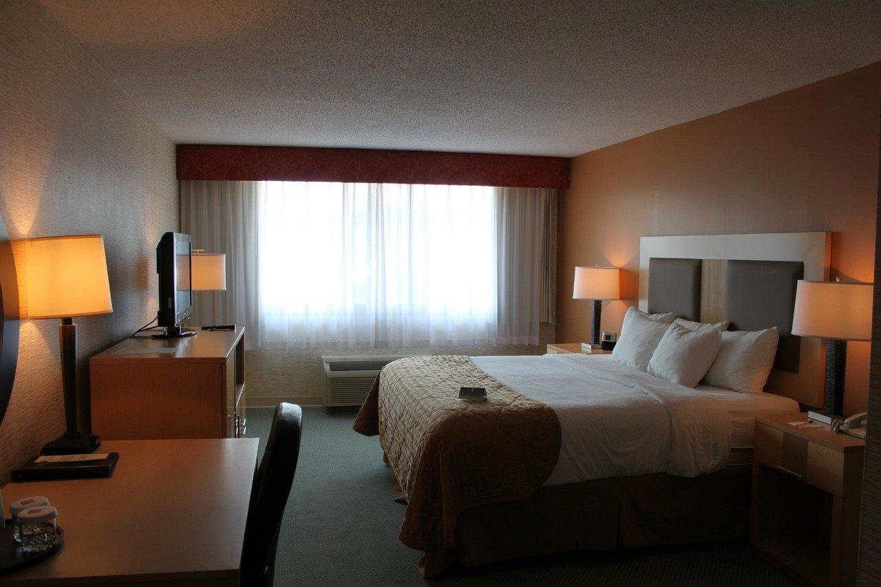 Clarion Hotel University Hotel & Conference Center Ithaca Exterior foto